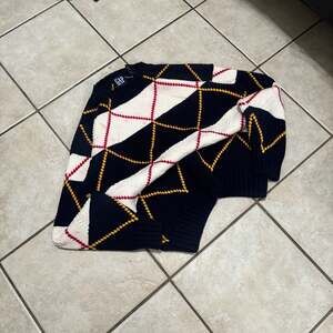 Vintage Gap color block argyle pattern heavyweight chunky 3d knit sweater